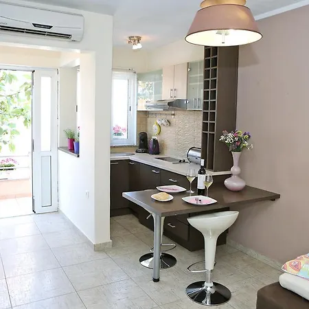 아파트 Ana 자다르