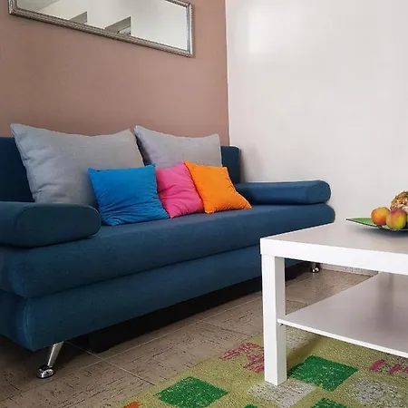 Ana Apartamento *